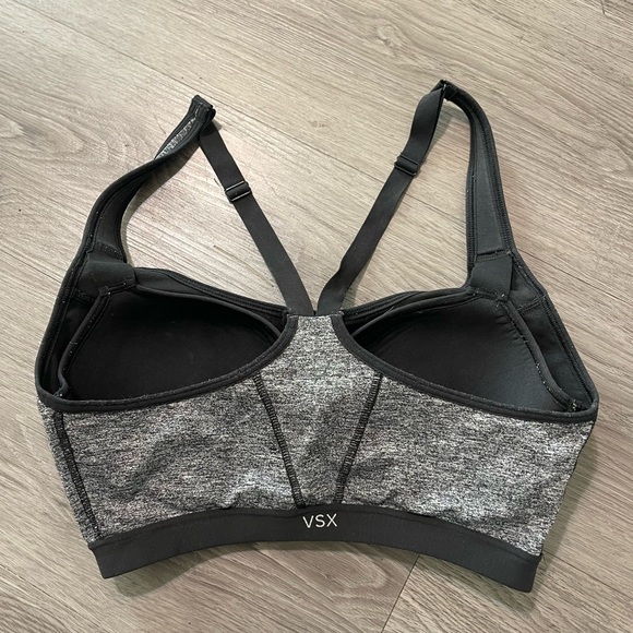 VSX Women's Gray Sports Bra - Picture 6 of 7